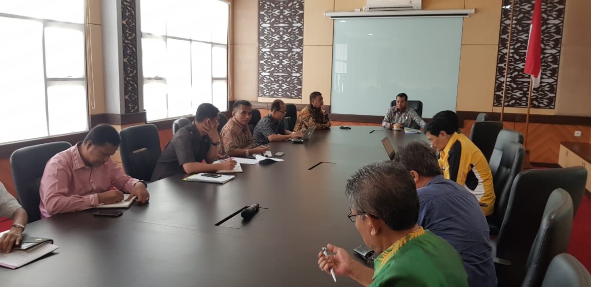 Brainstorming Serta Arahan Rektor Dan Wakil Rektor Terkait Penyusunan Renstra UNP